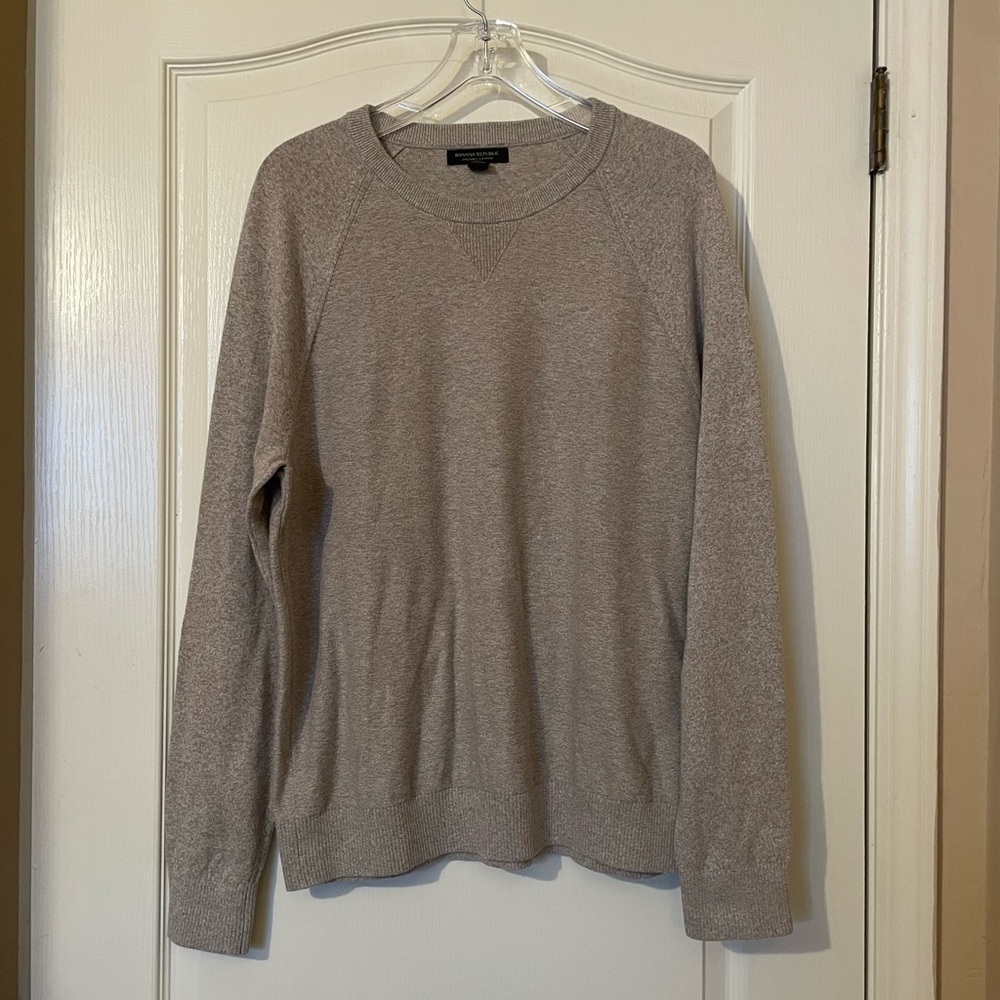 Banana Republic Organic Cotton Sweater Men’s Large Beige Hero Texture Crewneck